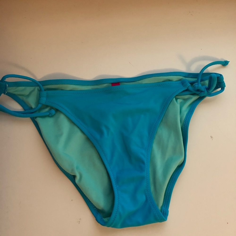 MATCHING BIKINI